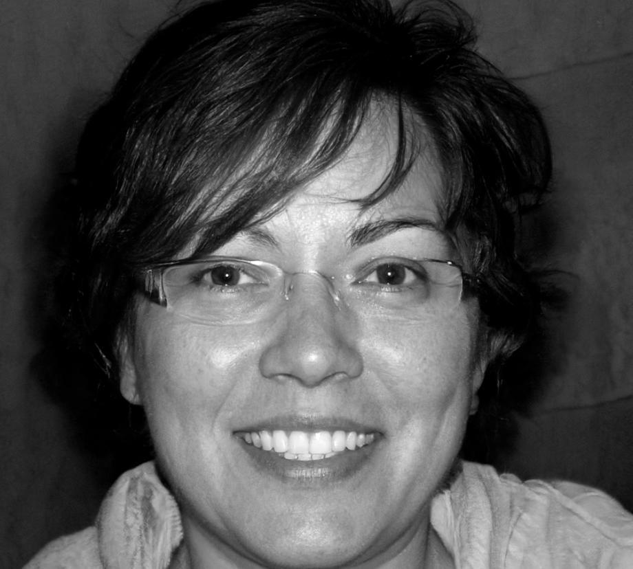 Portrait d'Amélie Fontaine, responsable des relations entreprises